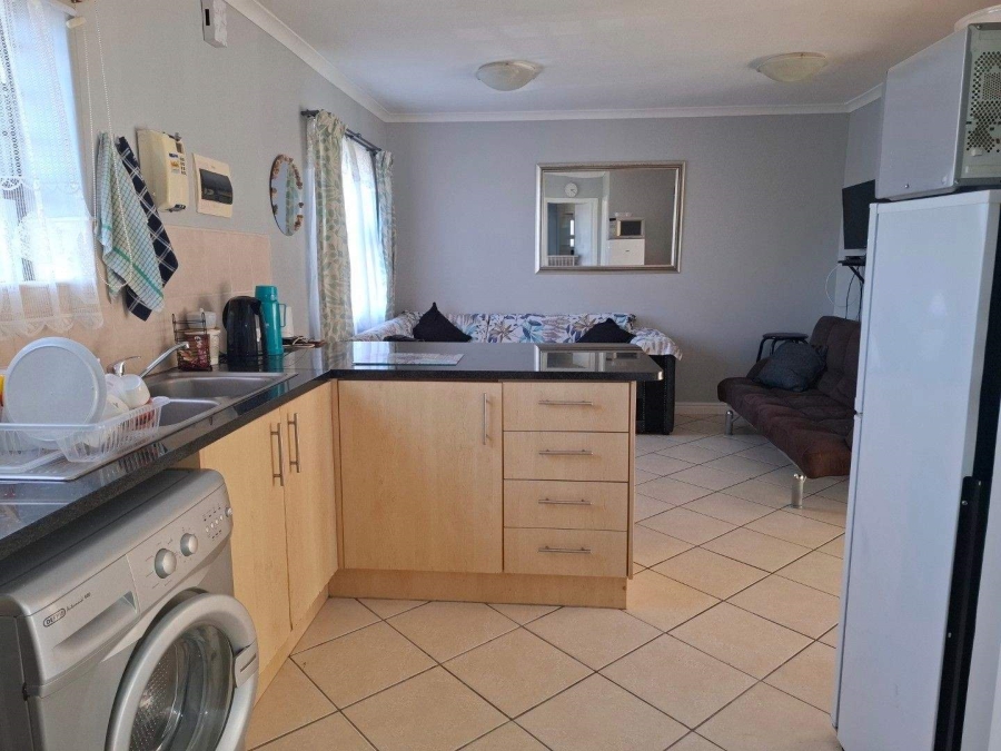 1 Bedroom Property for Sale in Hartenbos Central Western Cape